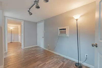 4206 Walker Street #B, Houston, TX 77023 - Photo 2