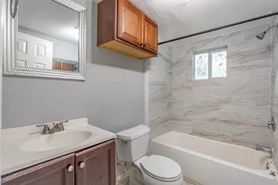4206 Walker Street #B, Houston, TX 77023 - Photo 8