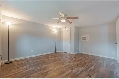 4206 Walker Street #B, Houston, TX 77023 - Photo 6