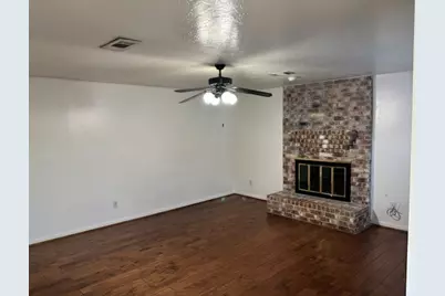 12302 Wrenthorpe Drive, Houston, TX 77031 - Photo 2