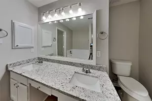 26912 Castlecliff Ln, Kingwood, TX 77339 - Photo 8