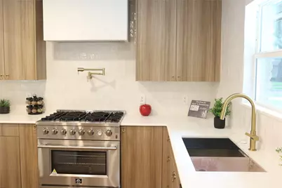 6214 Yarwell Drive, Houston, TX 77096 - Photo 2