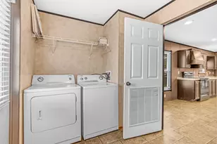 15158 Schank Rd, Conroe, TX 77306 - Photo 6