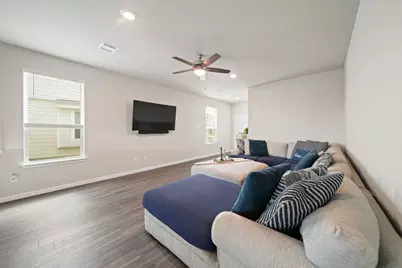 5330 Briana Dee Drive, Rosharon, TX 77583 - Photo 4
