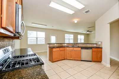 2707 Silk Tree Lane, Katy, TX 77449 - Photo 10