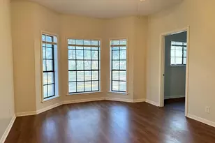 1412 Westpark Ave, Victoria, TX 77905 - Photo 2