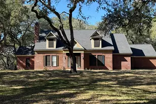 1412 Westpark Ave, Victoria, TX 77905 - Photo 1