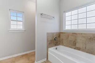 4404 Cardinal Dr, Bay City, TX 77414 - Photo 24