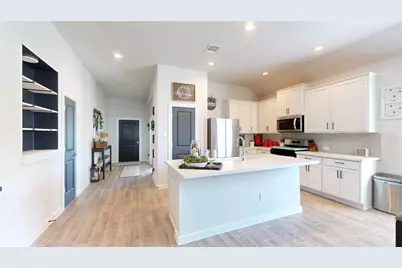 11206 Youngquist Drive, Mont Belvieu, TX 77535 - Photo 10