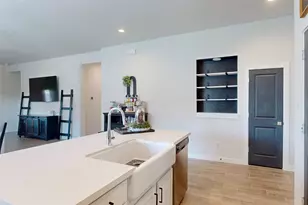 11206 Youngquist Dr, Mont Belvieu, TX 77535 - Photo 12
