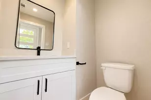 2413 Chew St, Houston, TX 77020 - Photo 16