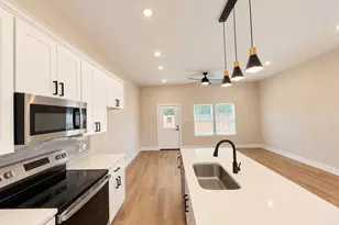 2413 Chew St, Houston, TX 77020 - Photo 12