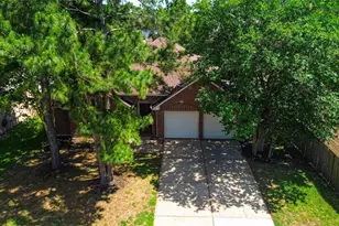 19410 Bear Springs Dr, Katy, TX 77449 - Photo 2