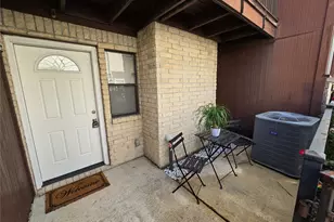 50 Evanston St, Houston, TX 77015 - Photo 2