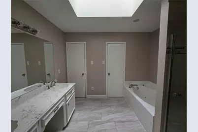 50 Evanston Street #5, Houston, TX 77015 - Photo 6