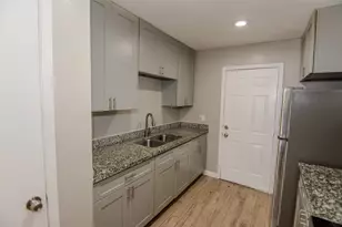 1651 Northwood St, Houston, TX 77009 - Photo 4