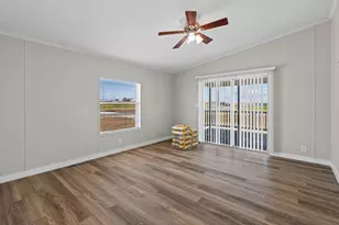 183 Altamira Ave, Elgin, TX 78621 - Photo 16