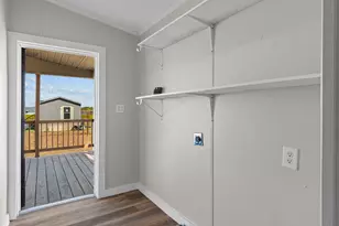 183 Altamira Ave, Elgin, TX 78621 - Photo 28