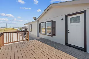 183 Altamira Ave, Elgin, TX 78621 - Photo 6