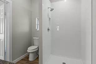183 Altamira Ave, Elgin, TX 78621 - Photo 20