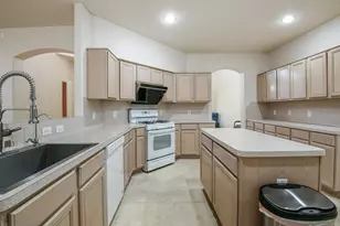 24219 Camillia Ridge Way, Katy, TX 77493 - Photo 10