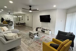 9700 Leawood Blvd, Houston, TX 77099 - Photo 1