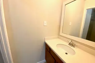 13922 Kenswick Key Ln, Houston, TX 77047 - Photo 16
