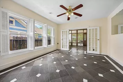 1120 E 7th 1/2 Street, Houston, TX 77009 - Photo 6