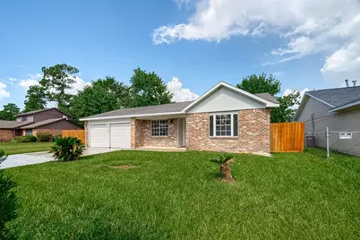 8619 Valley Meadow Drive, Houston, TX 77078 - Photo 6