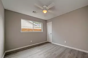 8619 Valley Meadow Dr, Houston, TX 77078 - Photo 24