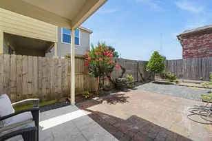 9516 Cedarpost Square St, Houston, TX 77055 - Photo 16