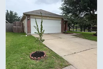 2902 Back Bay Brook Trail, Houston, TX 77045 - Photo 2