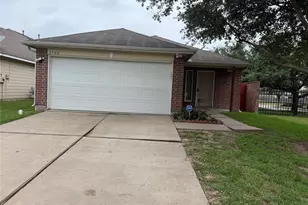 2902 Back Bay Brook Trail, Houston, TX 77045 - Photo 1