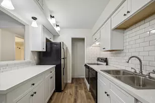 11540 Chimney Rock Rd, Houston, TX 77035 - Photo 6