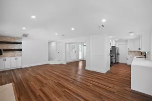 5302 Arbor Vitae Dr, Houston, TX 77092 - Photo 8