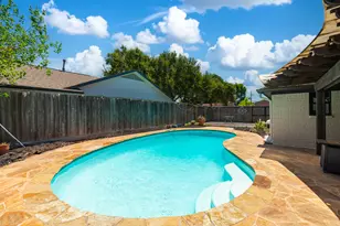 5302 Arbor Vitae Dr, Houston, TX 77092 - Photo 32