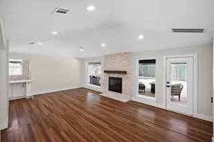 5302 Arbor Vitae Dr, Houston, TX 77092 - Photo 4