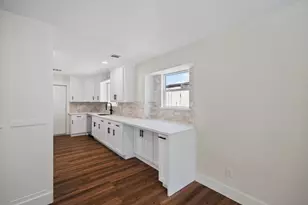5302 Arbor Vitae Dr, Houston, TX 77092 - Photo 6