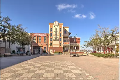 2206 Strand #203, Galveston, TX 77550 - Photo 36