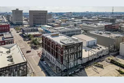 2206 Strand #203, Galveston, TX 77550 - Photo 44