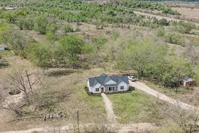 42 S Old Spanish Trail, Uhland, TX 78640 - Photo 4