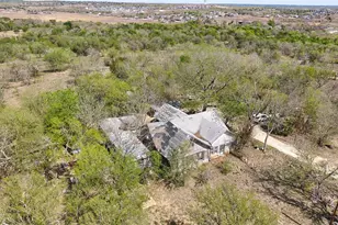 42 S Old Spanish Trail, Uhland, TX 78640 - Photo 32