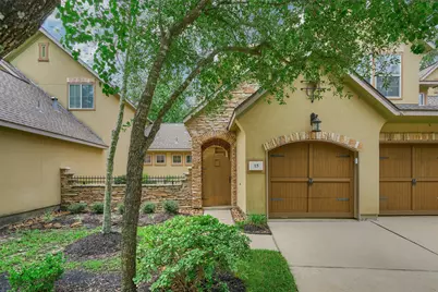 15 Cobble Gate Place, The Woodlands, TX 77381 - Photo 2