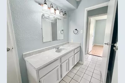 2612 4th Avenue N, Texas City, TX 77590 - Photo 4