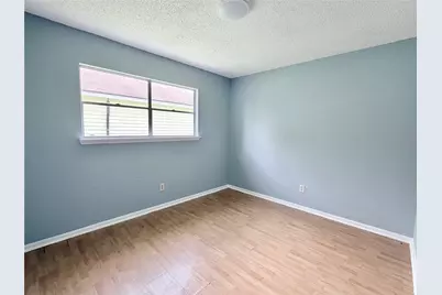 2612 4th Avenue N, Texas City, TX 77590 - Photo 8