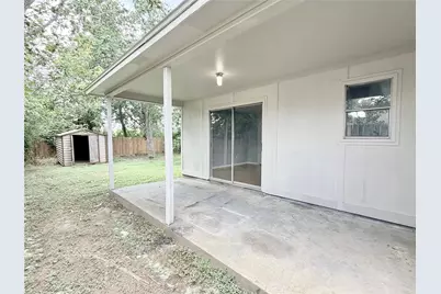 2612 4th Avenue N, Texas City, TX 77590 - Photo 12