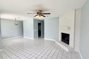 2612 4th Ave N, Texas City, TX 77590 - Photo 2