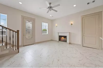 721 Doverside Street, Houston, TX 77022 - Photo 8