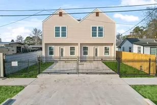 721 Doverside St, Houston, TX 77022 - Photo 2