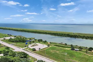 230 9th Ave, Texas City, TX 77590 - Photo 42